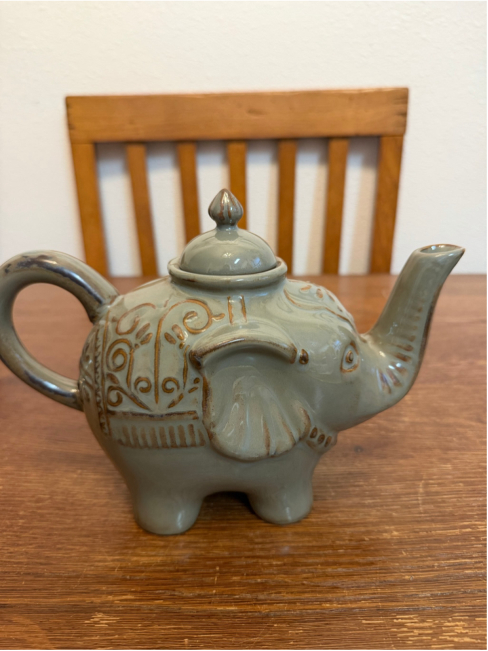 Pier 1 Imports Elephant Teapot Celadon Green Ceramic Figural Tea Pot w/Lid
